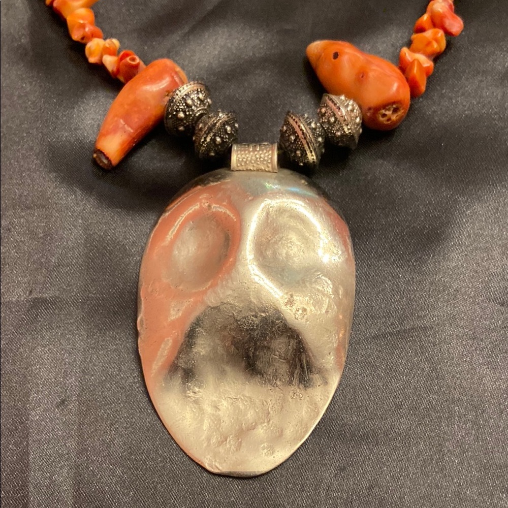 Coral and Silver Beaded Necklace - Picture 2 of 11